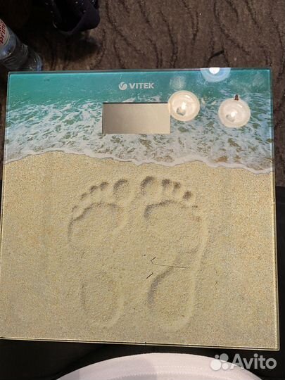 Весы, в рабочем состоянии