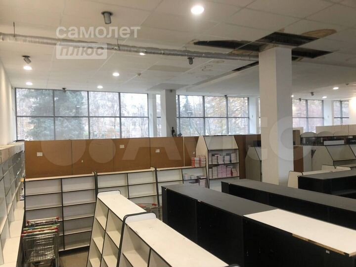 Сдам торговое помещение, 18 м²