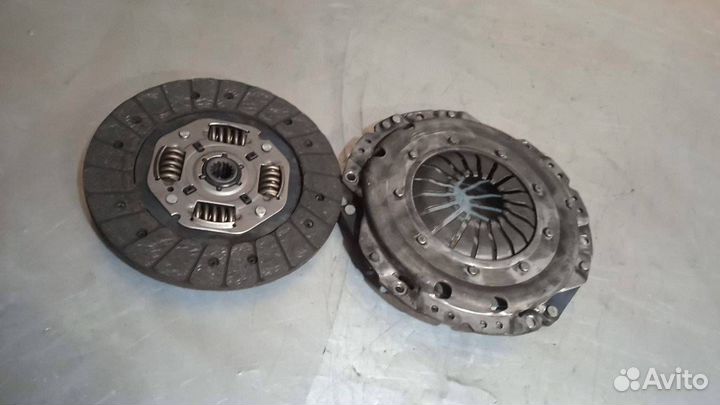 Корзина сцепления Opel Zafira (A) 2001