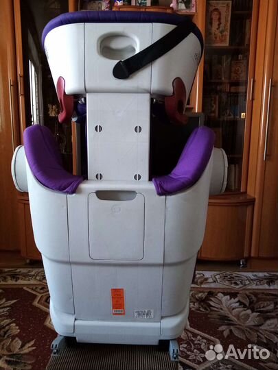 Детское автомобильное кресло от 15 до 36 кг