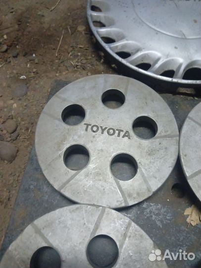 Колпаки toyota, оригинал стальные