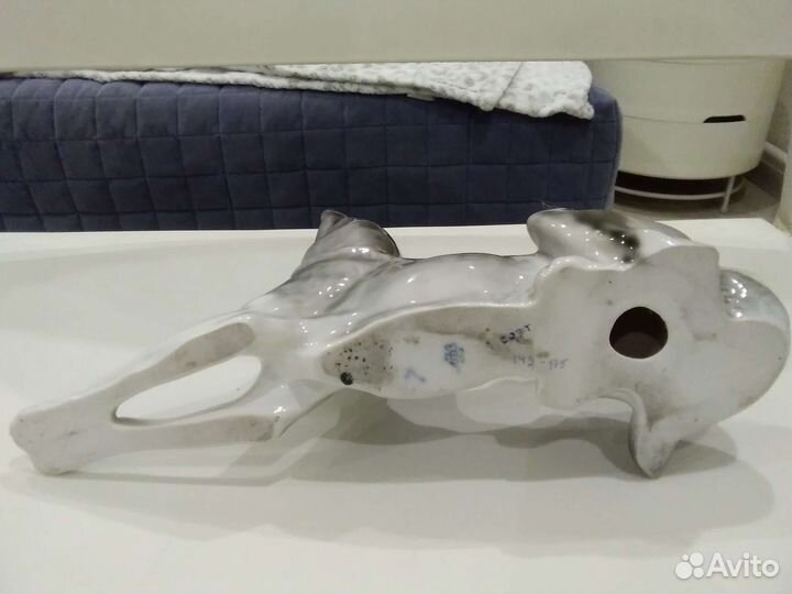 Фарфоровая статуэтка овчарка