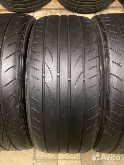 Yokohama Advan Fleva V701 205/40 R18