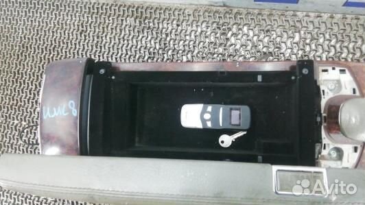 Подлокотник центральный mercedes benz S-class W221