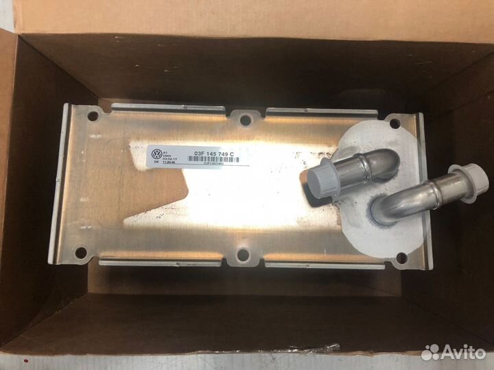 Радиатор / интеркулер VAG (03F145749C)