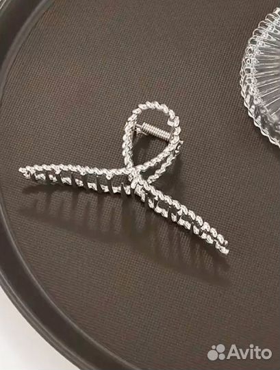 Крабик для волос