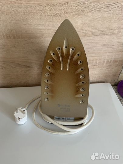 Утюг Vitek