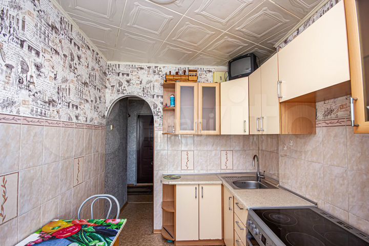 3-к. квартира, 60 м², 6/9 эт.