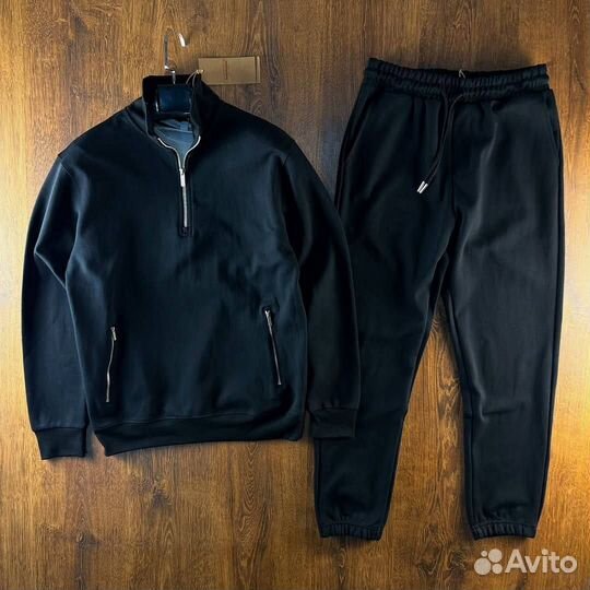 Спортивный костюм с брюками