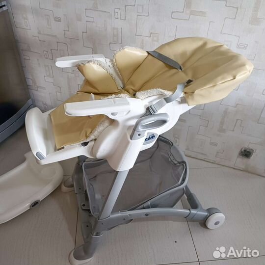 Стульчик для кормления Cam