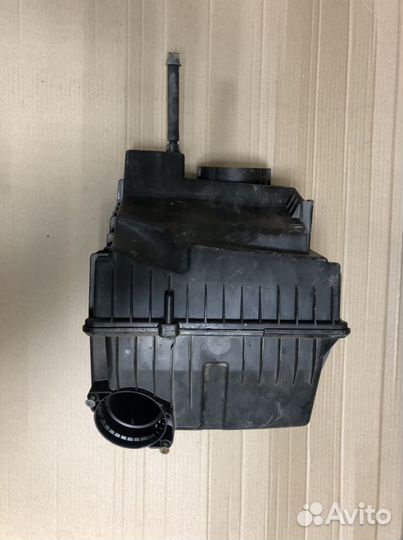 Корпус воздушного фильтра Citroen C4 Grand Picasso