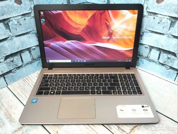 Свежий Asus на n4000/ RAM 4