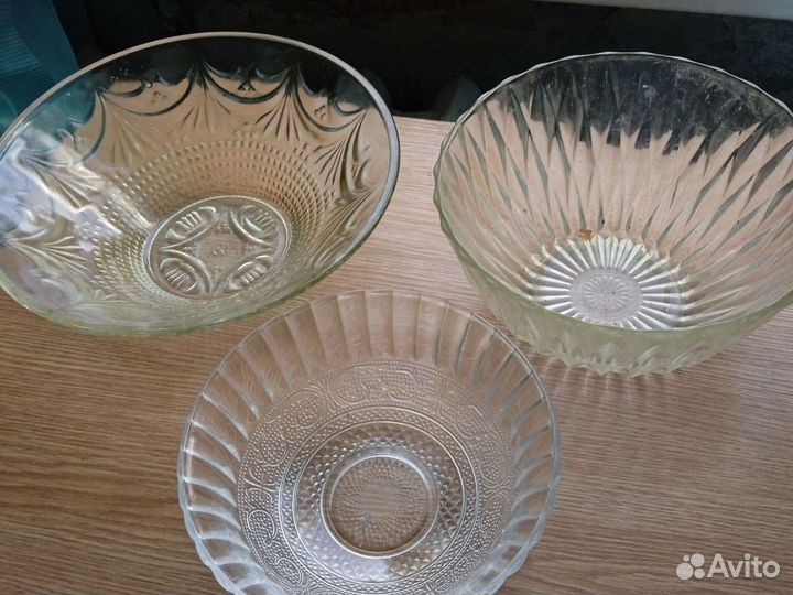 Салатница из простого стекла