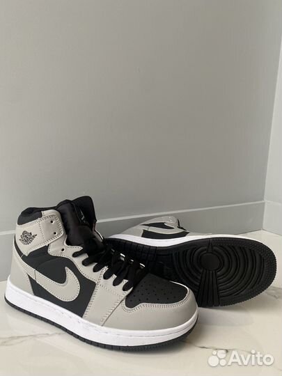 Кроссовки мужские nike