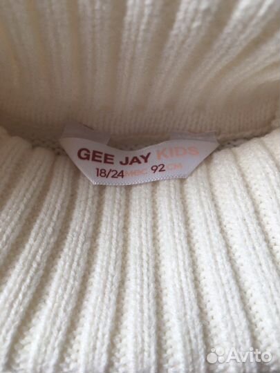 Свитер для девочки 92размер