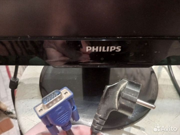 Монитор Philips