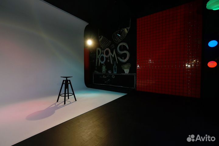 Аренда фотостудии с белой циклорамой