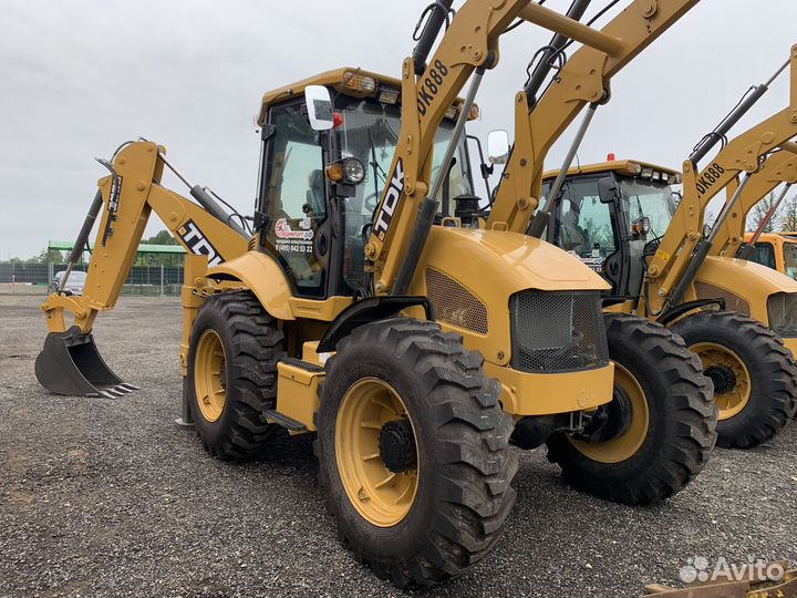 Экскаватор-погрузчик Case 695 ST, 2024