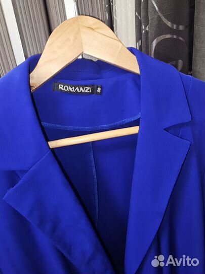 Пиджак - юбка 46