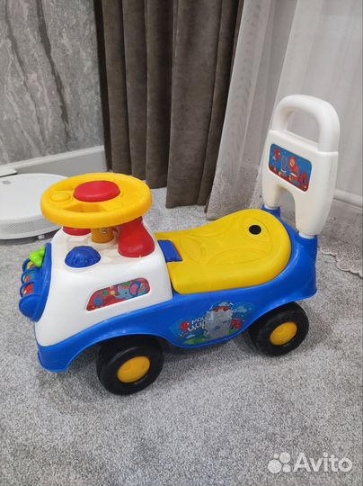Машинка-каталка