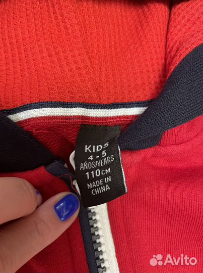 Спортивный костюм