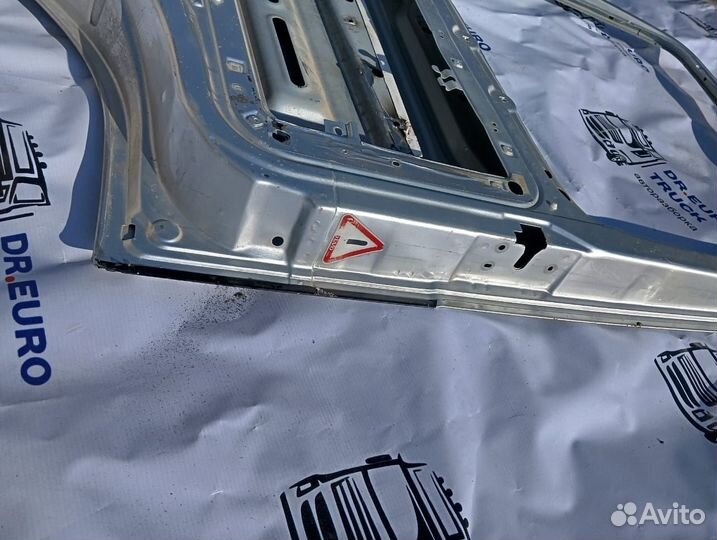 Дверь правая на Volvo Fm, Fmx. Вольво самосвал