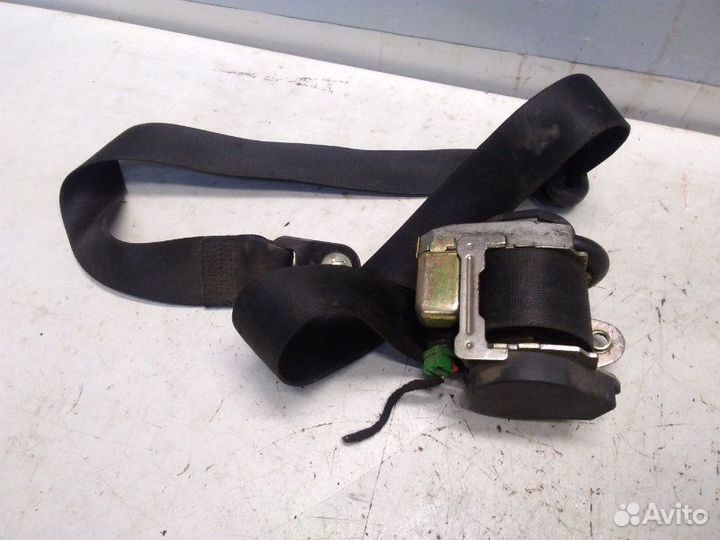 Ремень безопасности передний левый Mercedes-Benz