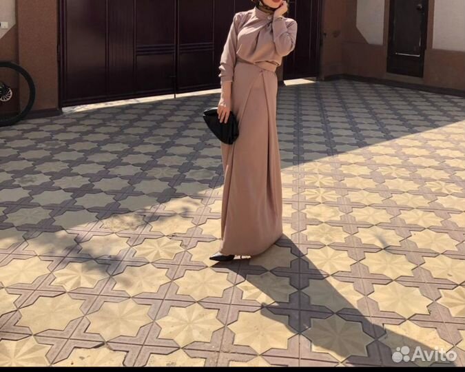 Нарядное платье