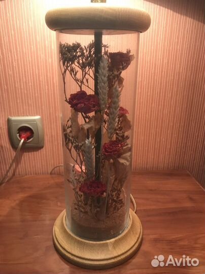 Лампа настольная