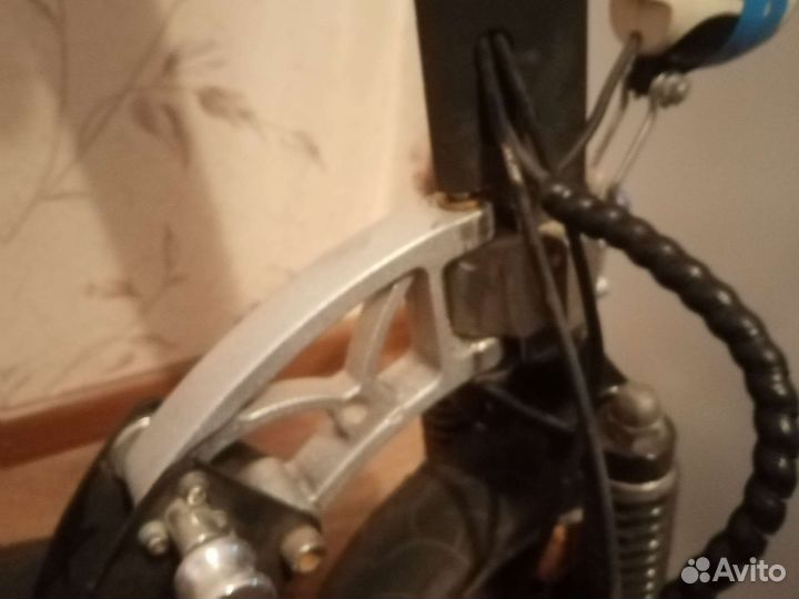 Самокат взрослый электрический