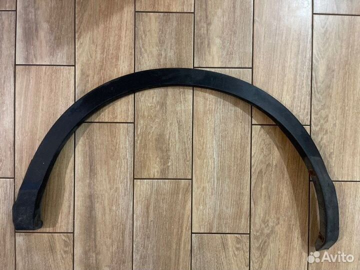 Накладка крыла задняя левая Nissan Qashqai J11
