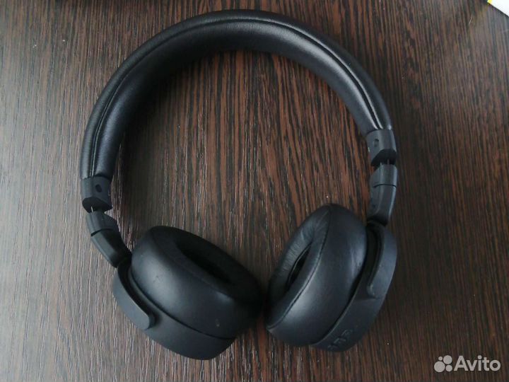 Беспроводные наушники jays