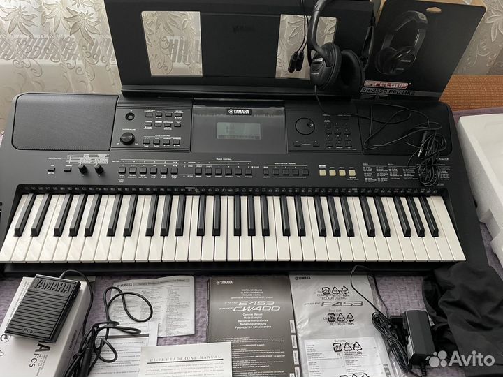 Синтезатор Yamaha PSR-E453