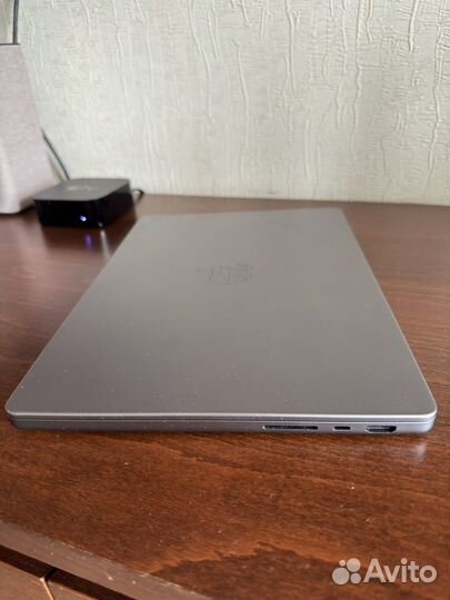 Apple macbook pro 14 m1 pro 16/512 gb