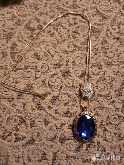 Колье ожерелье