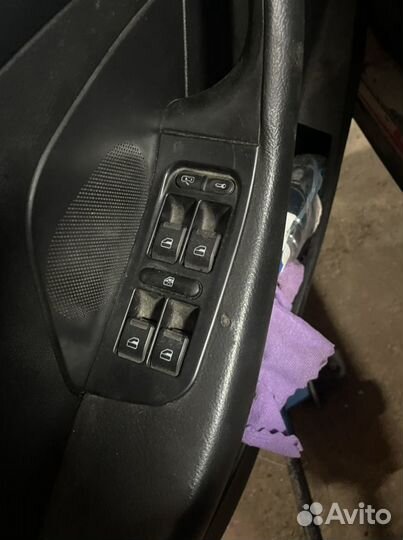 Блок кнопок водительской двери на Chery M11