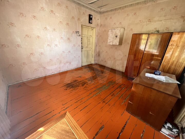 Комната 14 м² в 3-к., 3/3 эт.