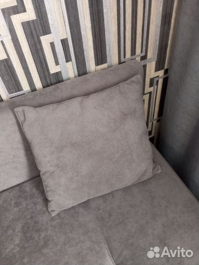 Подушка диванная маленькая
