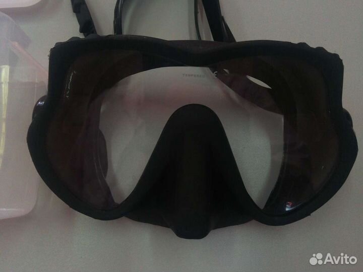 Маска для дайвинга