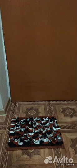 Коврик ручной работы