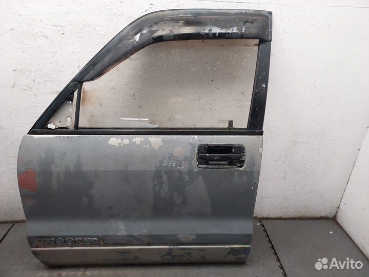 Дверь боковая Isuzu Trooper, 1993