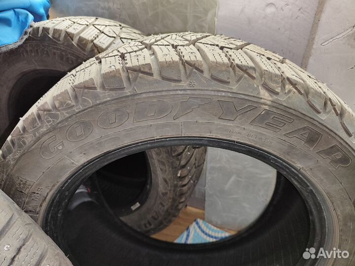 Goodyear Ultragrip 600 205/55 R16