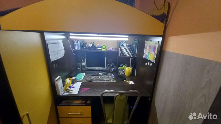 Кровать чердак