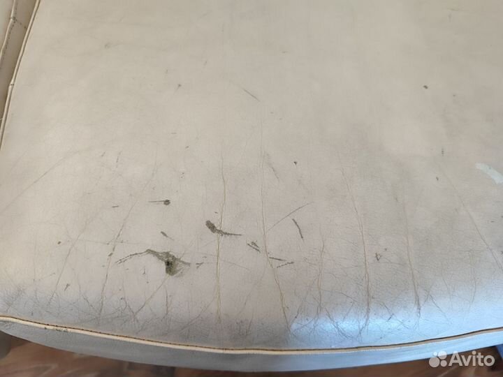 Кожаный диван и 2 кресла бу