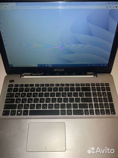 Ноутбук Asus x555l