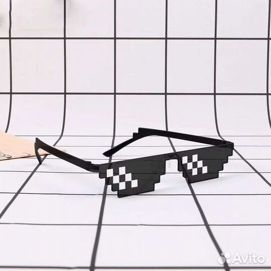 Пиксельные очки крутости Тhug Lifе, Likе а bоss