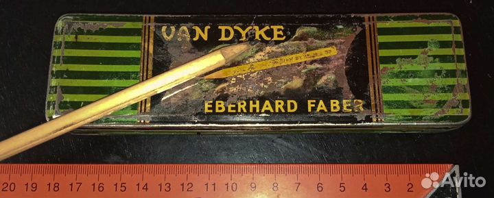 Ретро коробка из-под карандашей Van Dyke