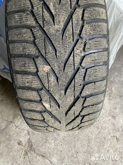 Nokian Tyres Hakkapeliitta R2 SUV 255/55 R19 111E
