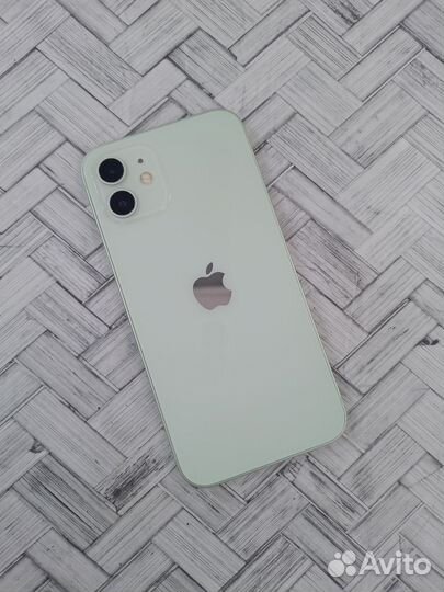 iPhone 12, 64 ГБ