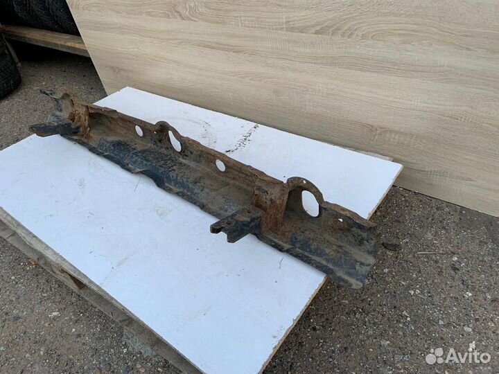 Усилитель заднего бампера Ssang Yong Actyon Sport